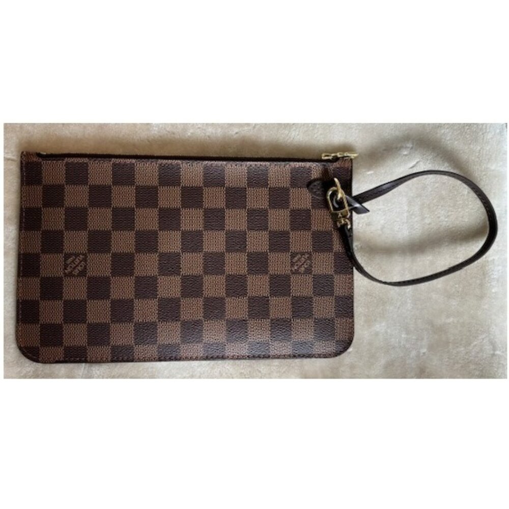 Louis Vuitton Neverfull MM Damier Ebene with Cerise interior - Picture 11 of 16